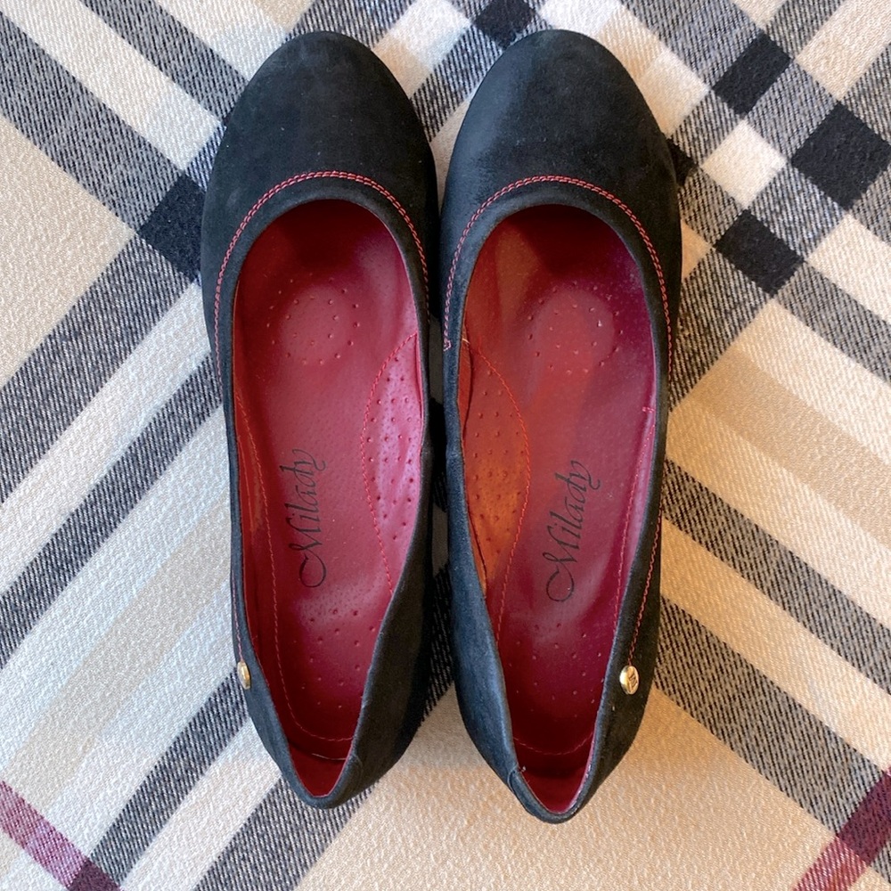Milady light weight flats. US Size 10 - EU size 41.New without tags.